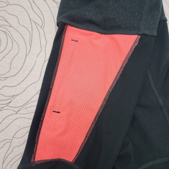 [XS] Deep Green w/ Black Meshed Cut Out Nanette Lepore Leggings - Picture 9 of 14